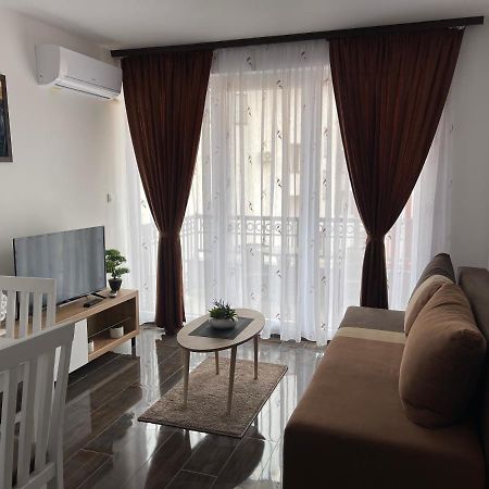 Apartmani Zivkovic Srebrno Jezero Veliko Gradište Exteriér fotografie