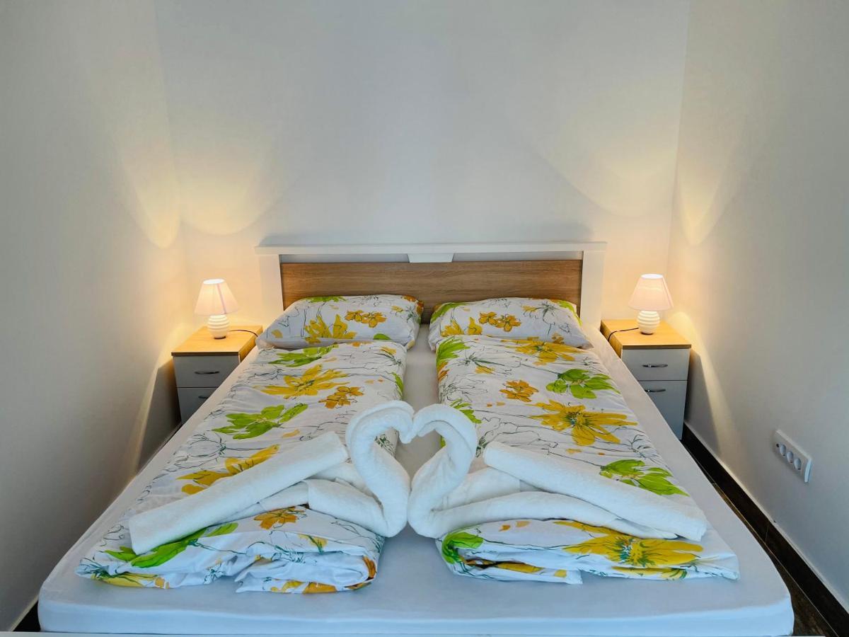 Apartmani Zivkovic Srebrno Jezero Veliko Gradište Exteriér fotografie