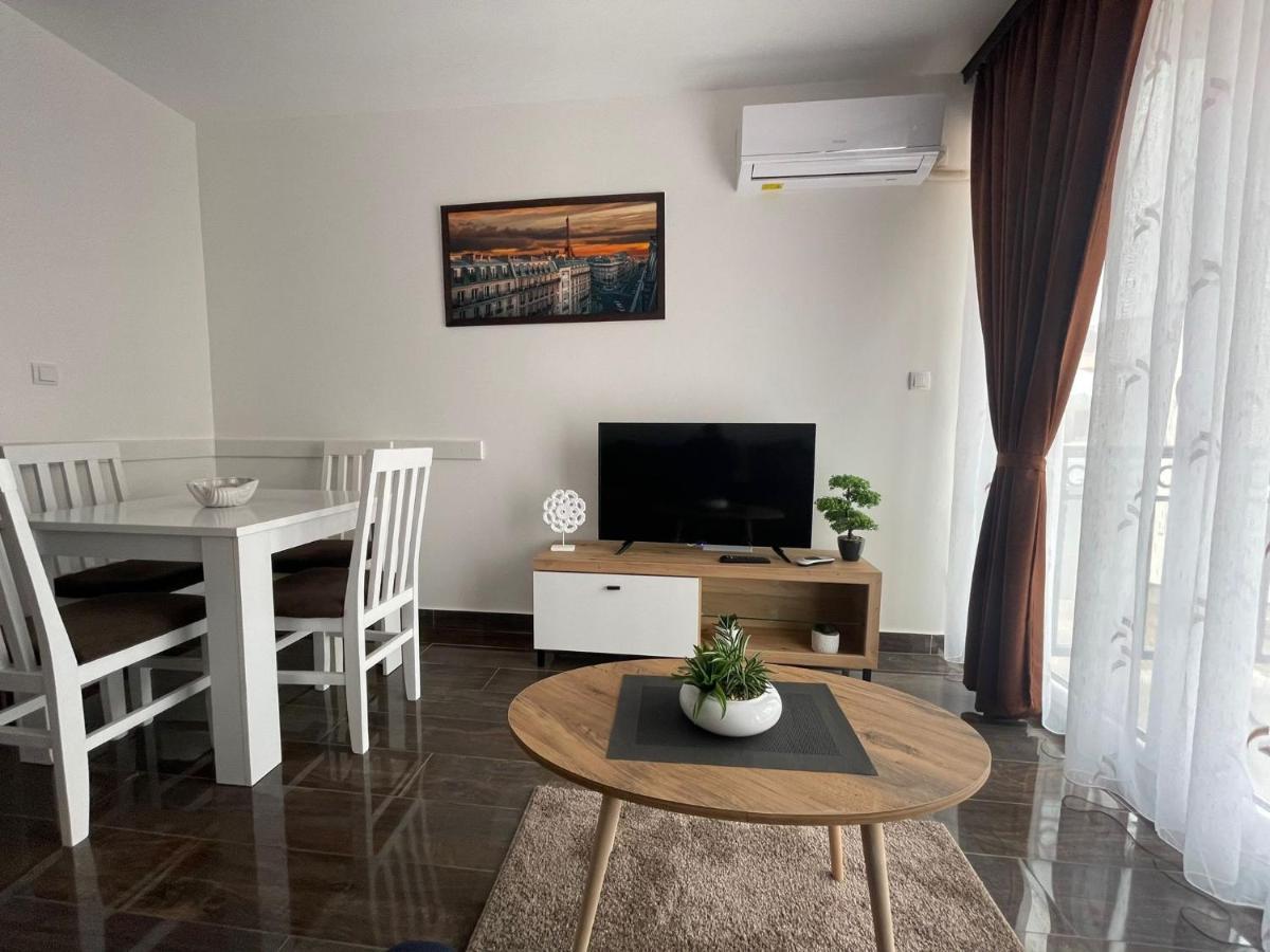 Apartmani Zivkovic Srebrno Jezero Veliko Gradište Exteriér fotografie